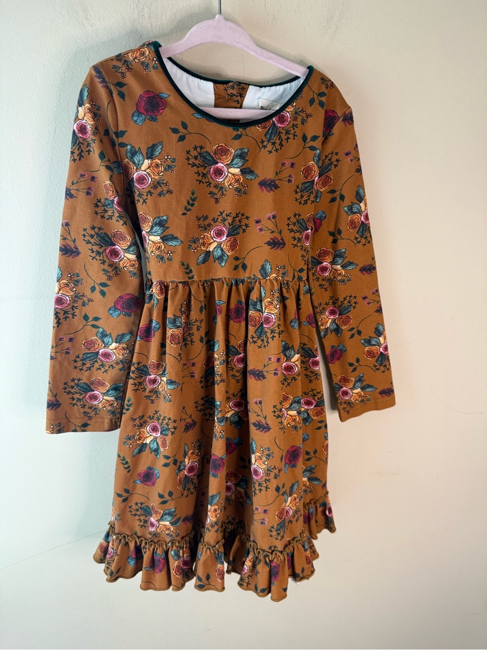 Family photos boho floral prairie long velvet trim sleeve dress size 6
